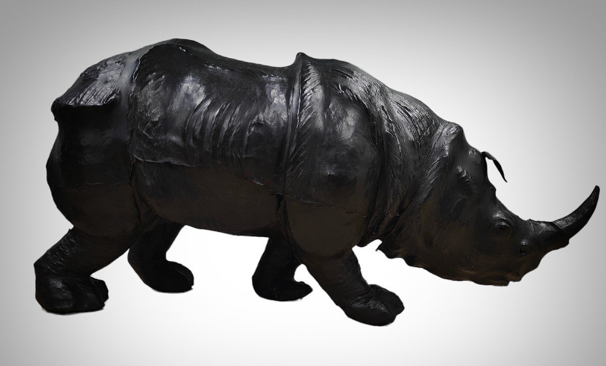 Large Leather Rhinoceros From The 50s - Quality European Decorative Work With Details-photo-2