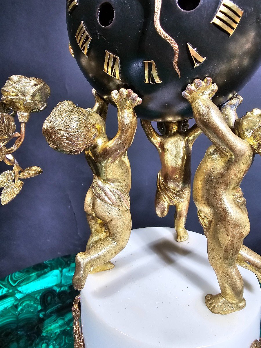 Pendule Garniture Française Du XIXe Siècle En Bronze Doré-photo-2