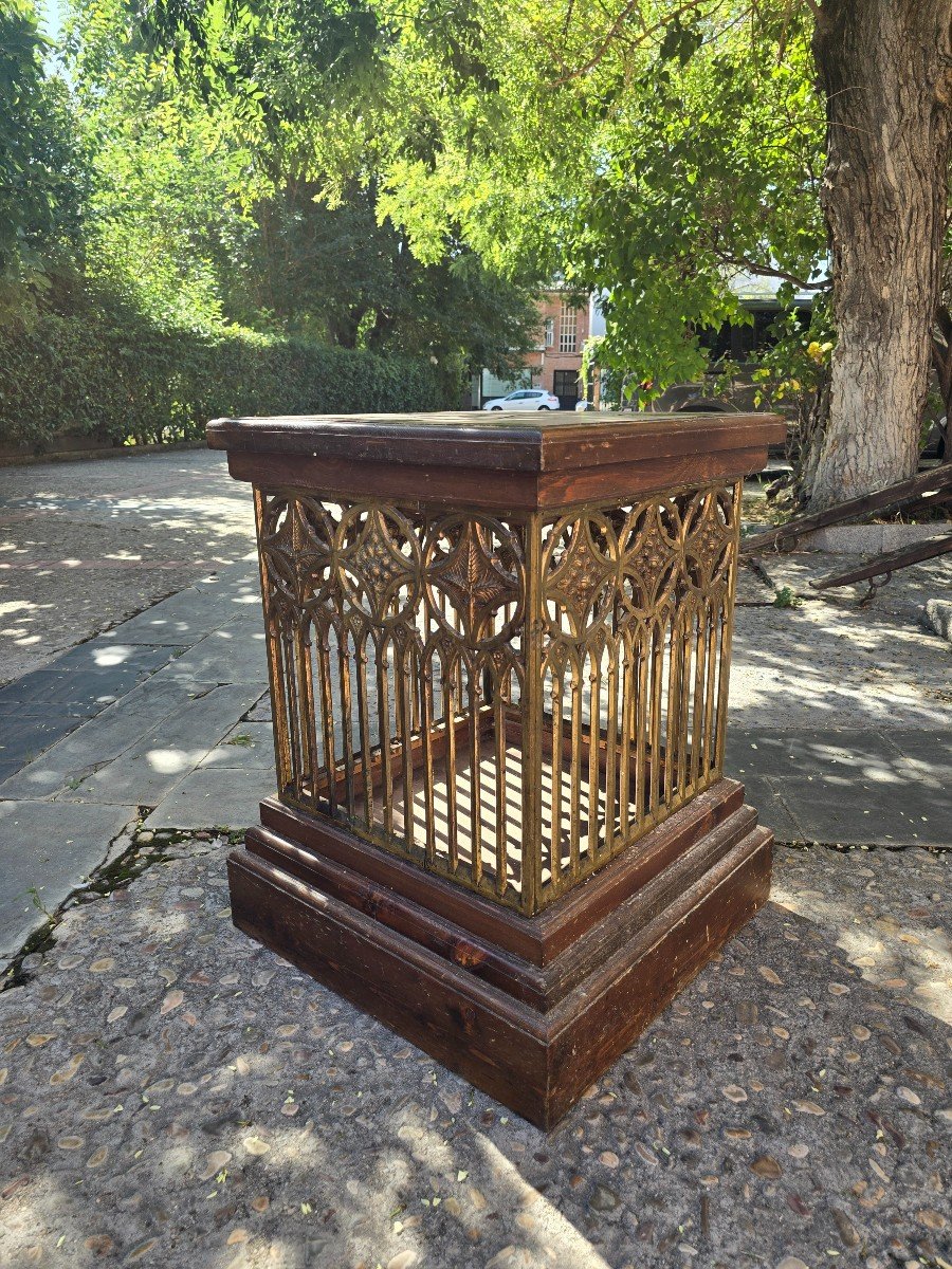 Piédestal Néogothique Du XIXe Siècle-photo-2