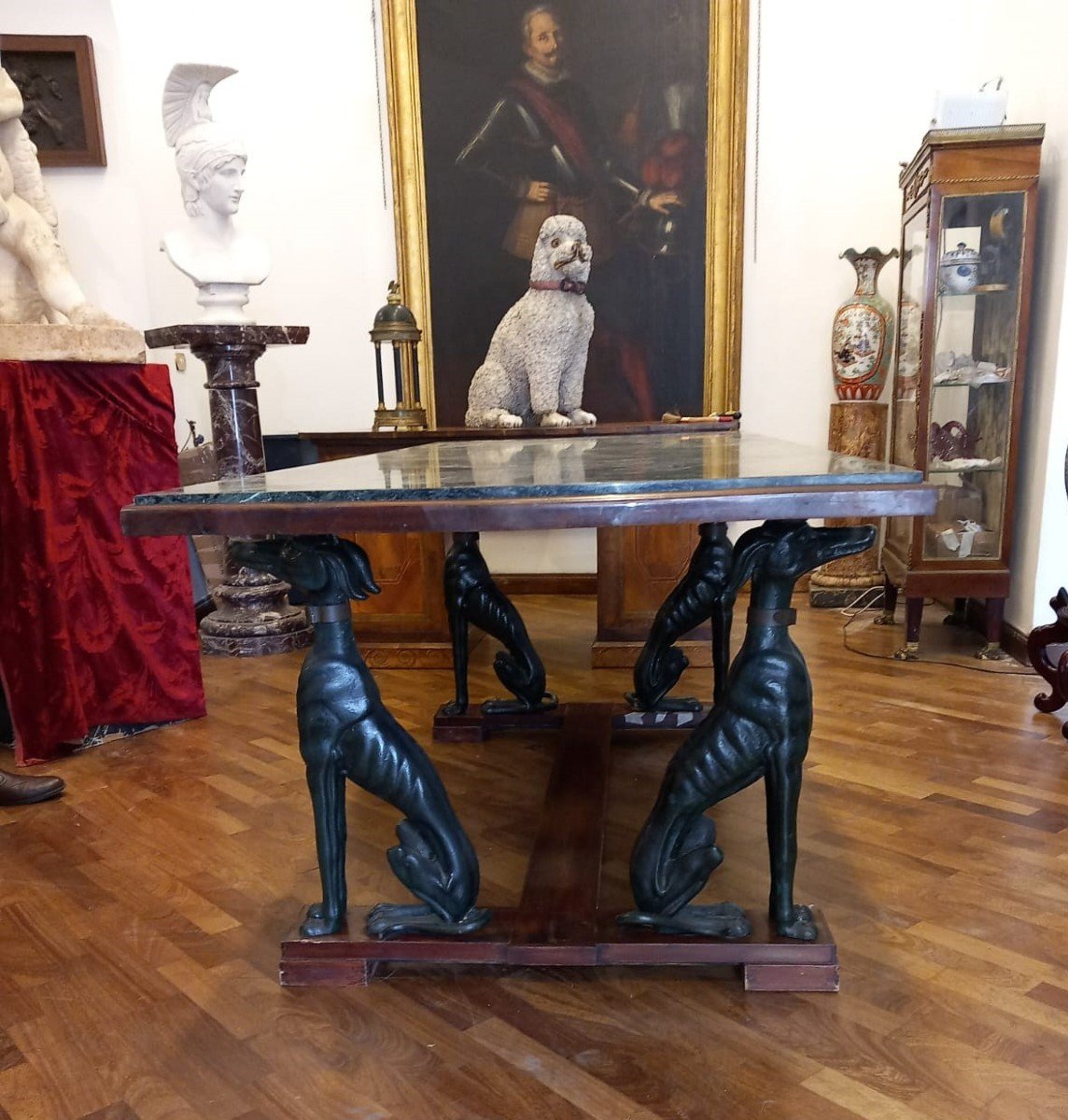 Grande Table Italienne Avec Chiens En Fer Vert Et Plateau En Marbre Antique-photo-4