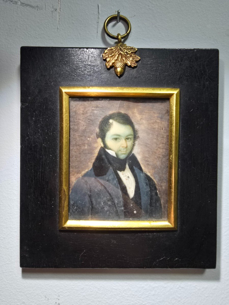 Portrait Miniature à l'Huile Du XIXe Siècle – Gentleman Européen
