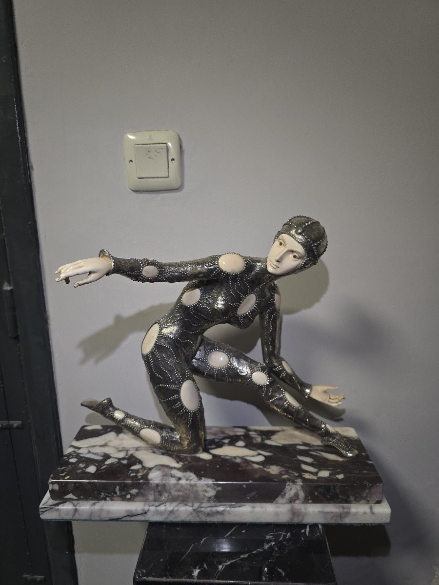 Sculpture En Bronze Argenté Signée Demètre H. Chiparus-photo-3