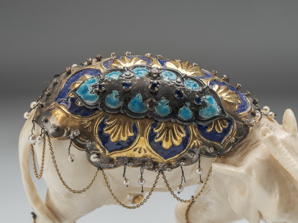 Exquisite 19th Century Cabinet Of Curiosities Object – Jeweled Elephant-photo-4