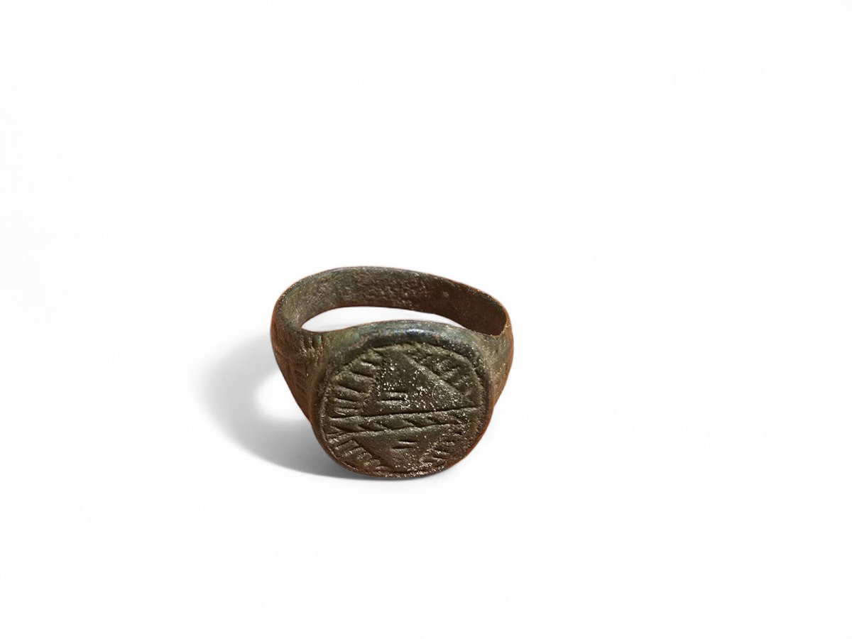 Roman Bronze Ring – 1st Century Ad-photo-1