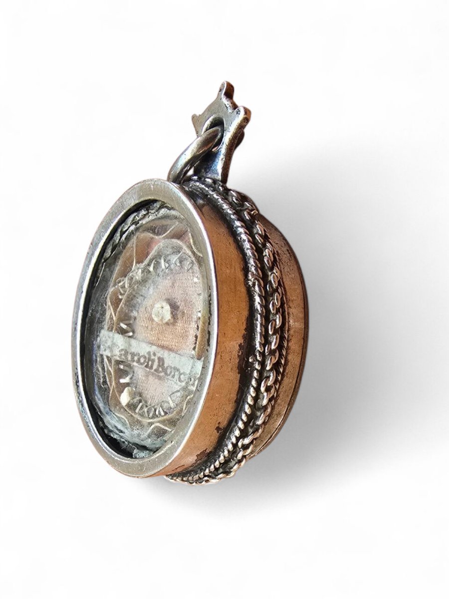 Sterling Silver Medallion Pendant – 18th Century-photo-3