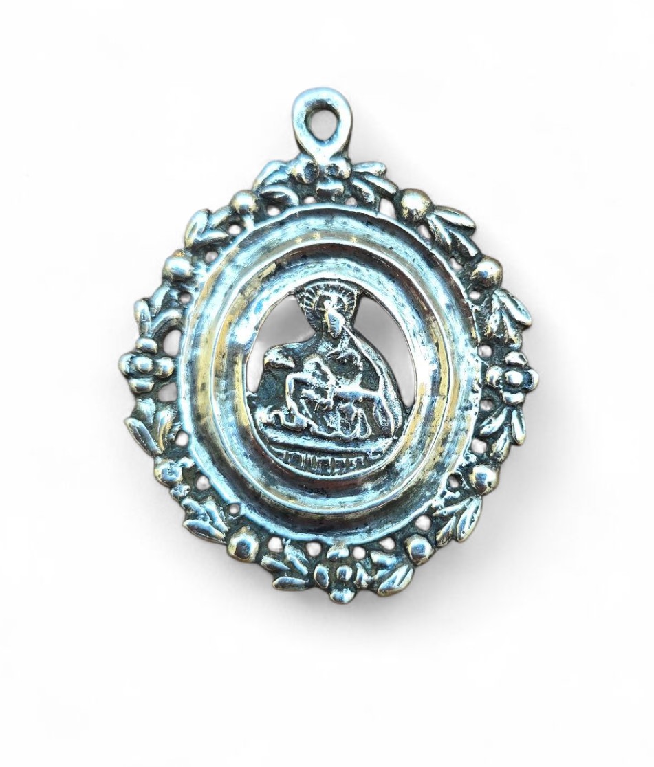 Religious Pendant In Solid Silver – 19th Century