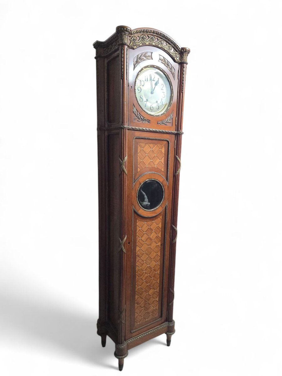 Horloge de parquet en bois exotiques et incrustations de nacre – XXe siècle-photo-3