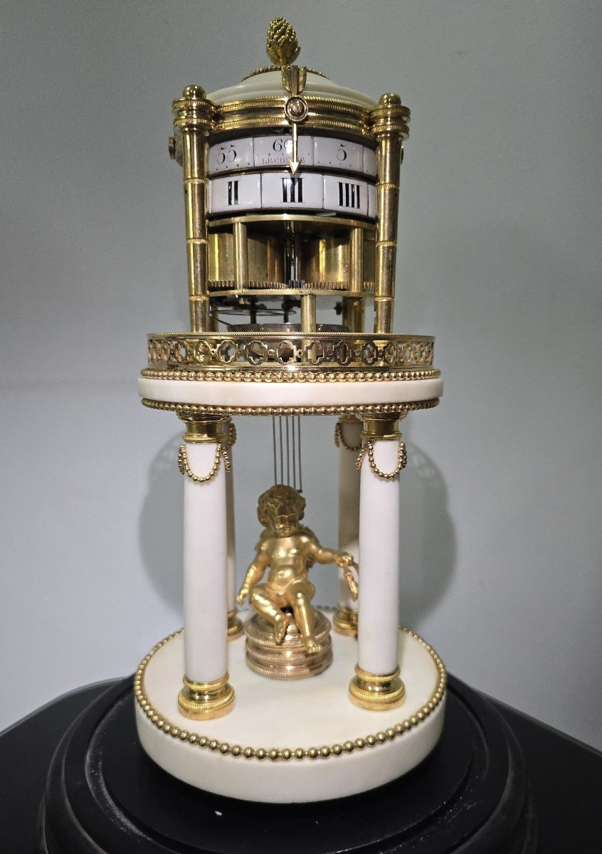 Rare 18th Century Clock In Marble And Gilded Bronze – Signed “le Chopie à Paris”-photo-7