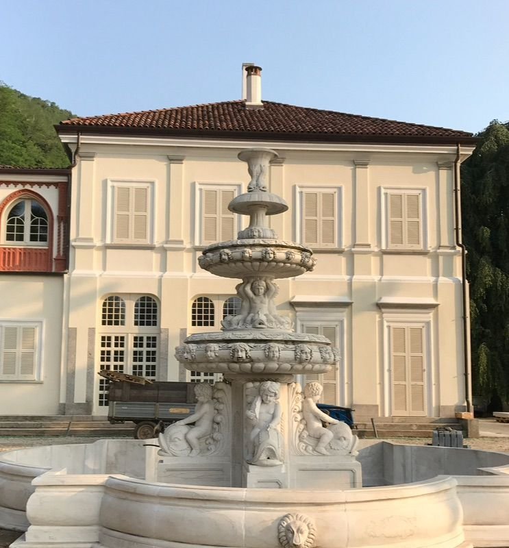 Monumental Fountain In Hand-carved Italian Marble, 5 Meters In Diameter-photo-3