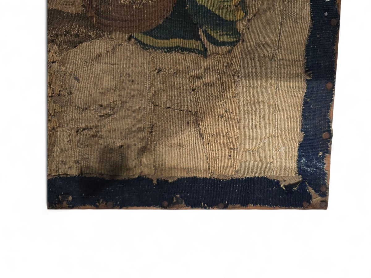 Fragment Of A 17th-century Tapestry Depicting The Bust Of An Emperor — Signed Franchois Va-photo-7