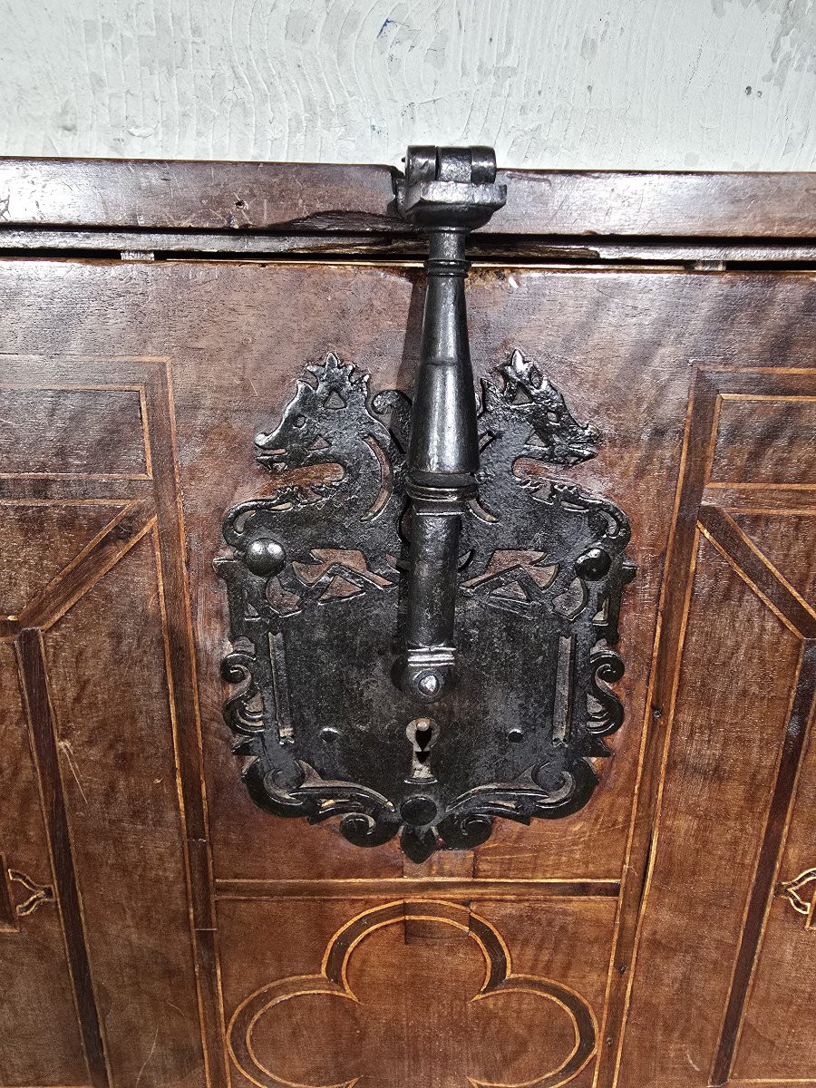 17th-century Spanish Cabinet In Walnut And Exotic Woods, Marquetry Interior-photo-2