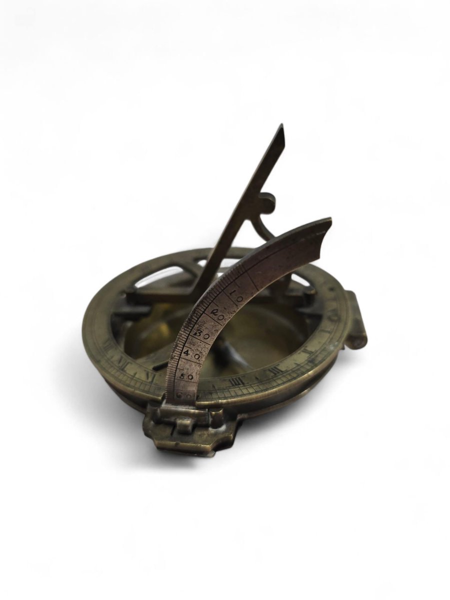 19th Century Silvered And Engraved Bronze Portable Sundial-photo-1