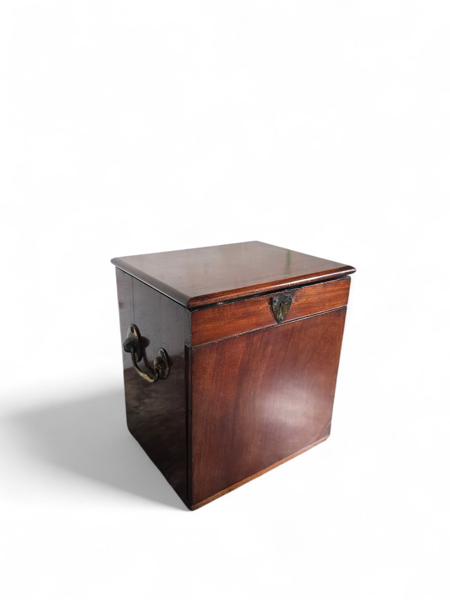 Coffret médical portatif du XIXe siècle avec instruments médicaux partiels-photo-4