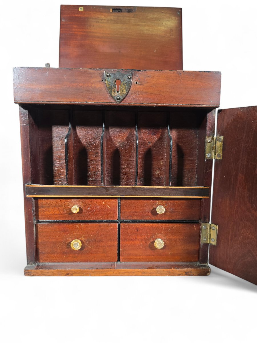 Coffret médical portatif du XIXe siècle avec instruments médicaux partiels-photo-2