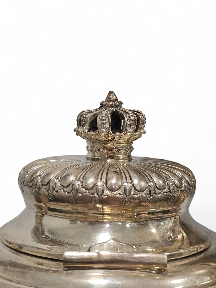 Royal Spanish Silver Tea And Coffee Service By Yanes, Decorated With The Coat Of Arms Of Alfonso-photo-3