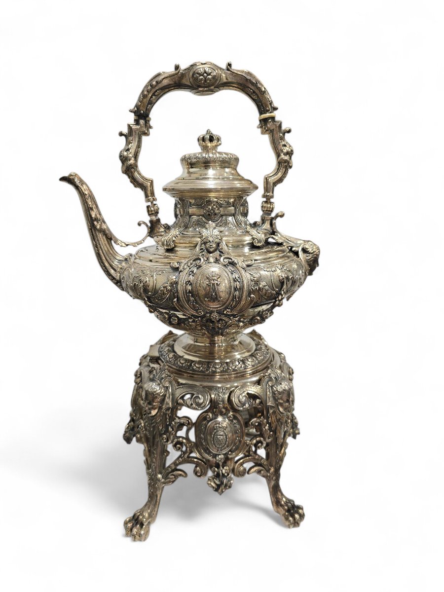 Royal Spanish Silver Tea And Coffee Service By Yanes, Decorated With The Coat Of Arms Of Alfonso-photo-2