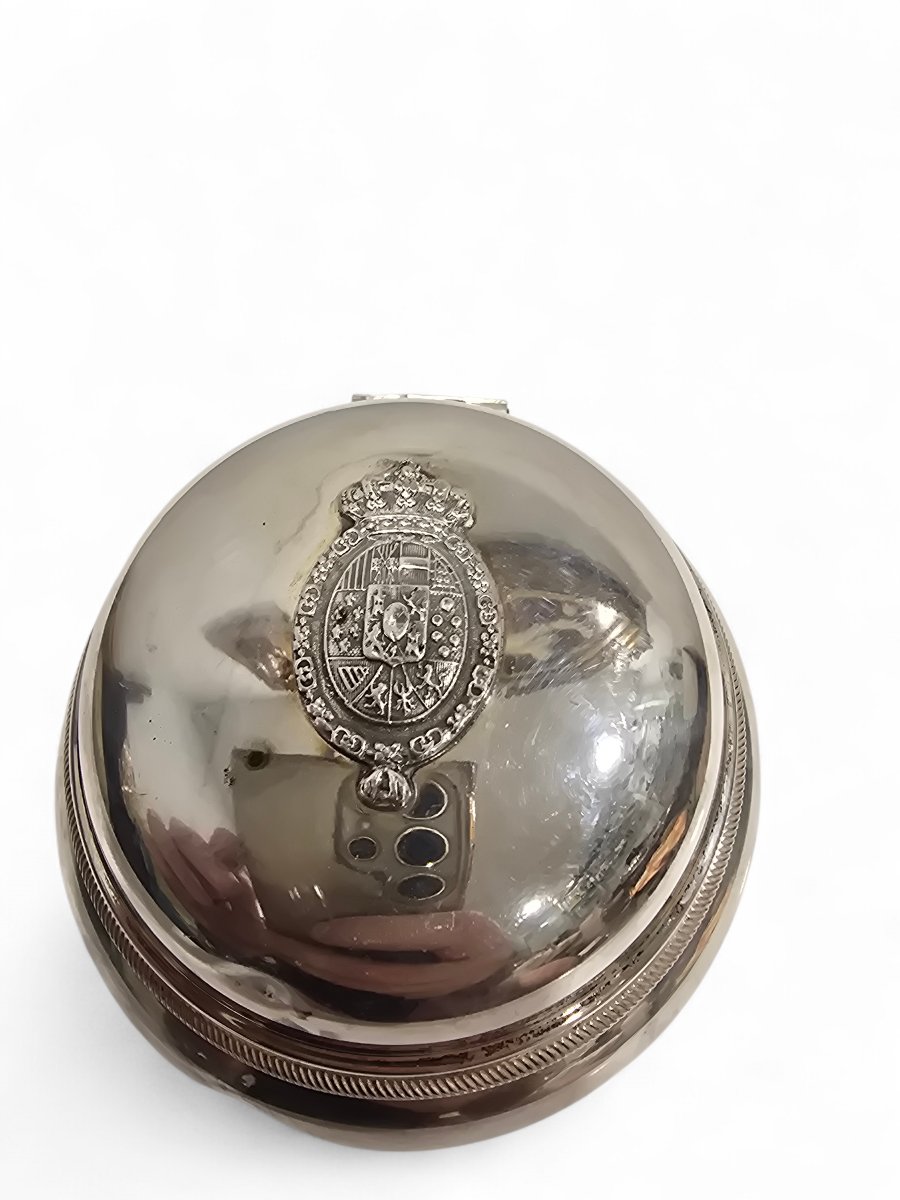 Royal Spanish Silver Tea And Coffee Service By Yanes, Decorated With The Coat Of Arms Of Alfonso-photo-4