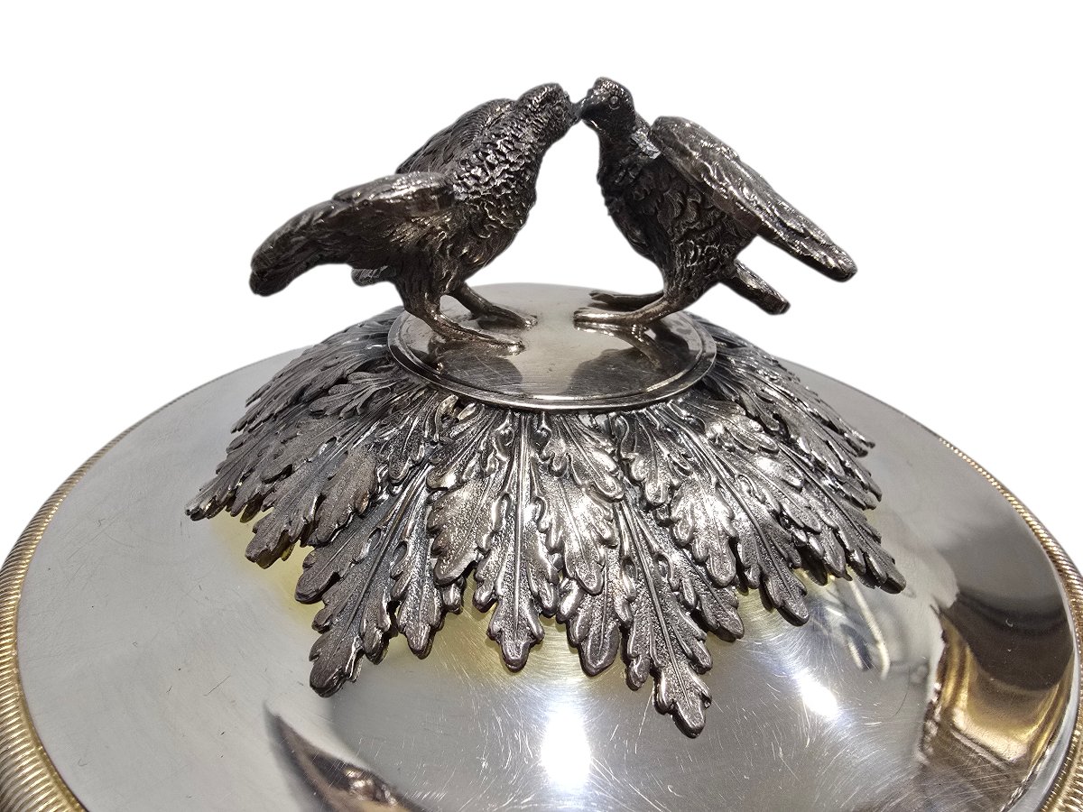 Royal Spanish Silver Casket By Yanes, Decorated With Coats Of Arms And Birds, Heritage N-photo-2