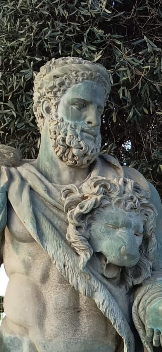 Sculpture monumentale en bronze d'Hercule, début du XXe siècle, d'après le modèle Farnèse-photo-3