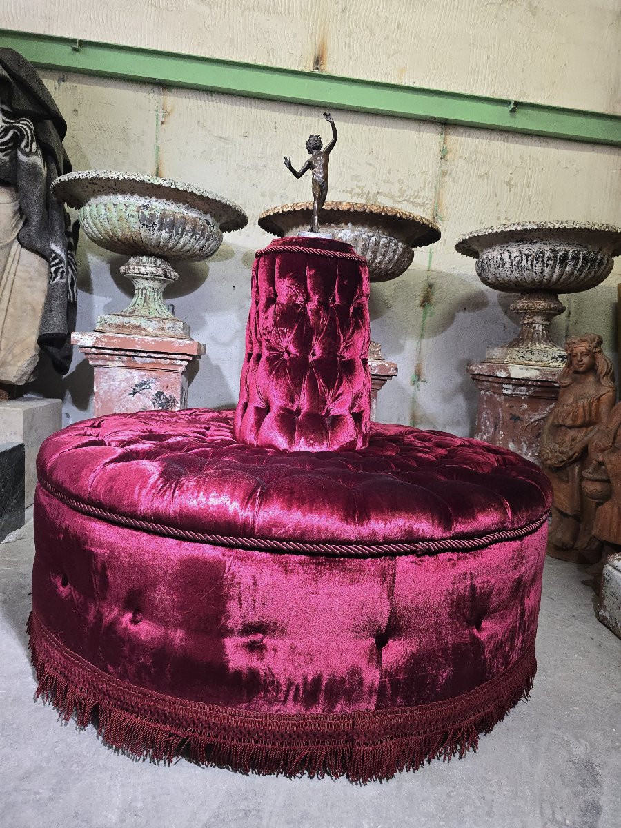 Monumental Italian Circular Pouf In Red Quilted Velvet With Bronze Faun Sculpture-photo-2