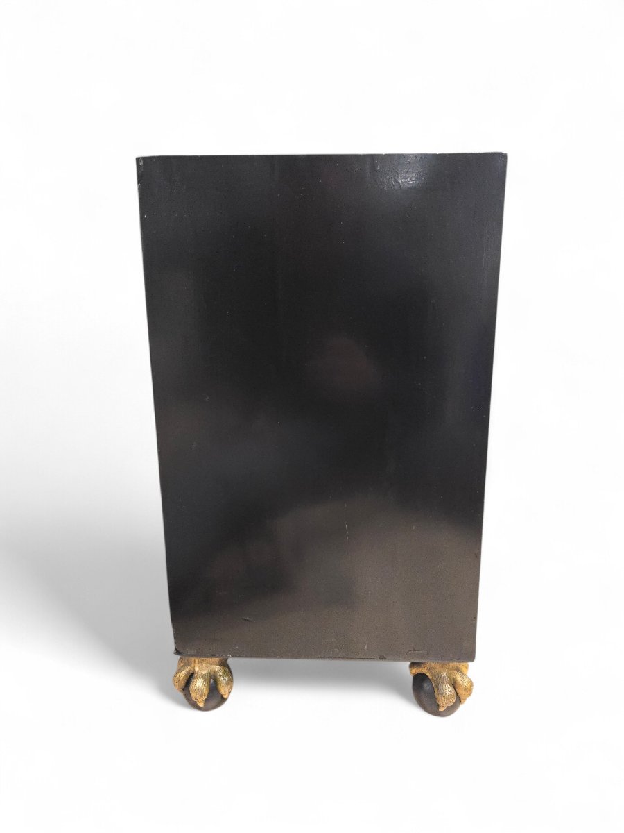 Important cabinet italien du XVIIe siècle en bois ébénisé, orné de bronzes dorés et d'un relief-photo-5