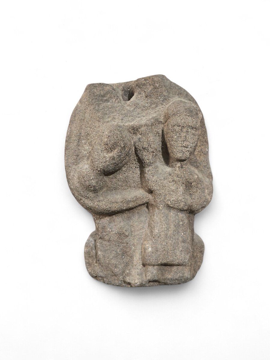 14th-century Romanesque Sculpture In Carved Stone Depicting The Virgin And Child-photo-1