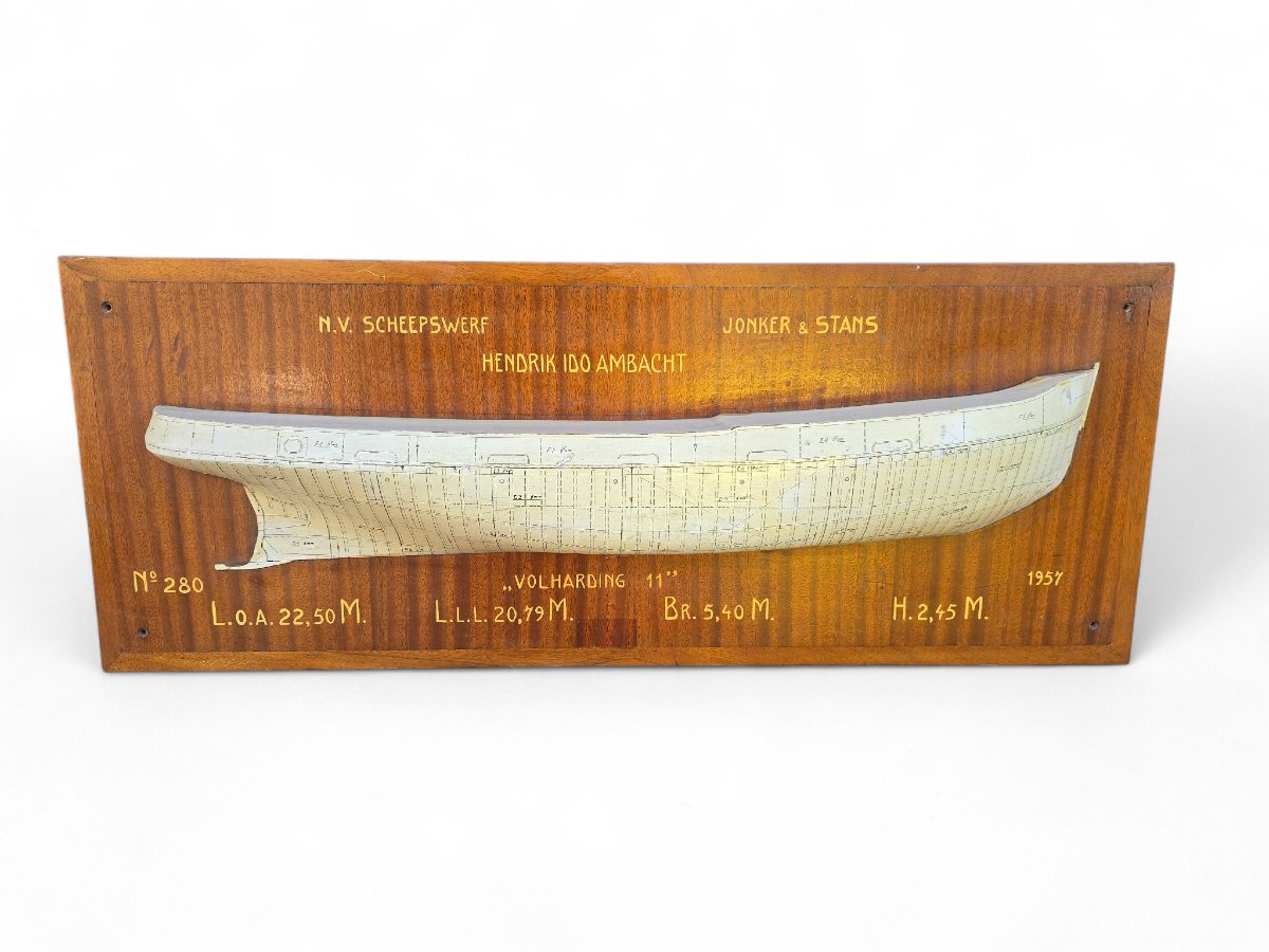 Maquette de bateau de 1957 sur panneau de bois-photo-2