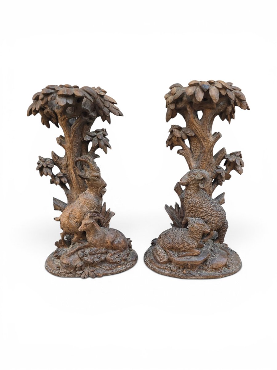 Paire de chandeliers de chasse en bois sculpté de la Forêt-Noire-photo-3