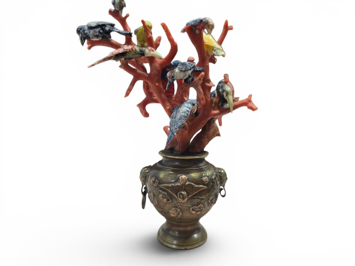 19th Century Miniature Sculpture Adorned With Red Coral And Ivory Cockatoos-photo-3