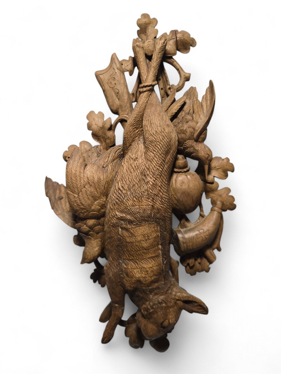Paire de trophées de chasse sculptés de la Forêt-Noire (XIXe siècle)-photo-2