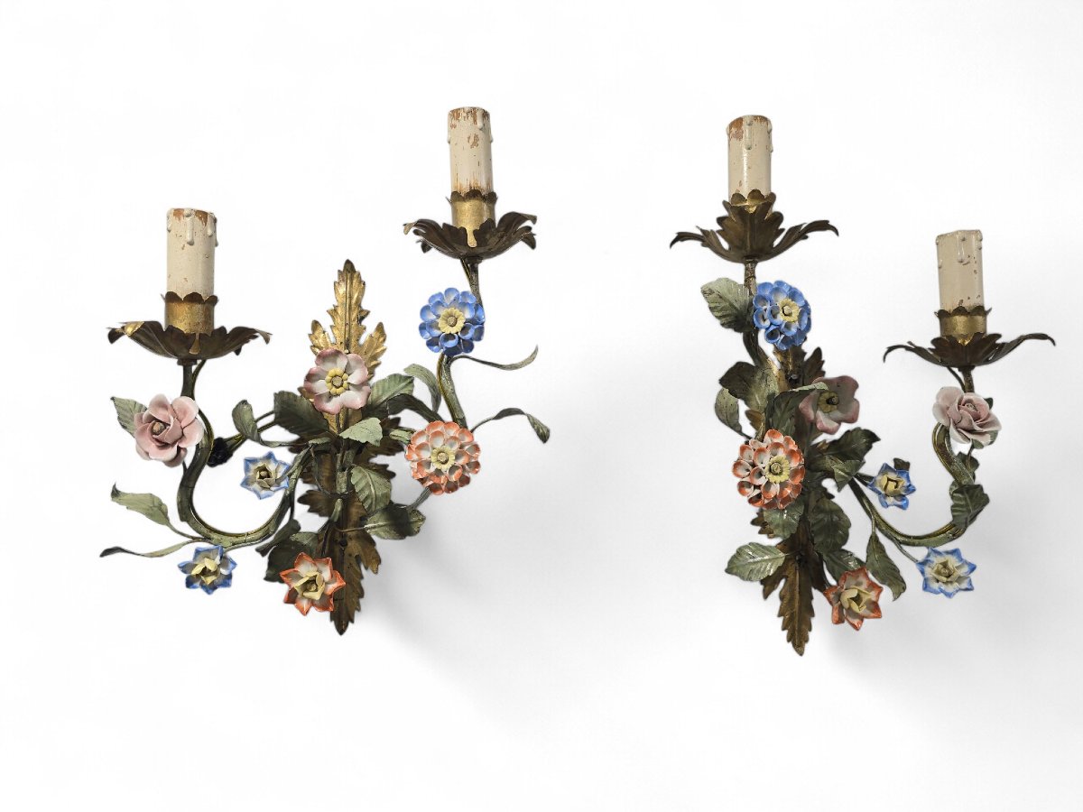 Pair Of 1950s Wall Sconces With Porcelain Flowers-photo-4