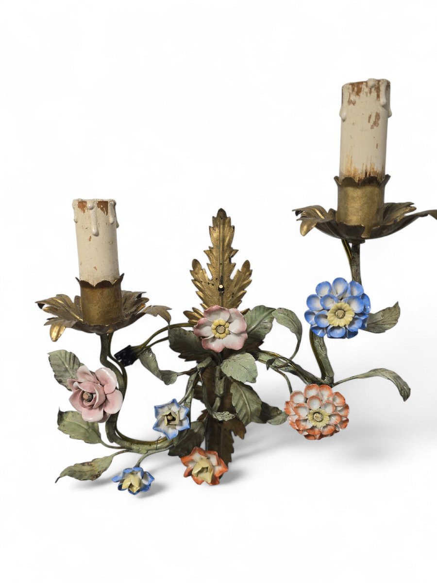 Pair Of 1950s Wall Sconces With Porcelain Flowers-photo-5