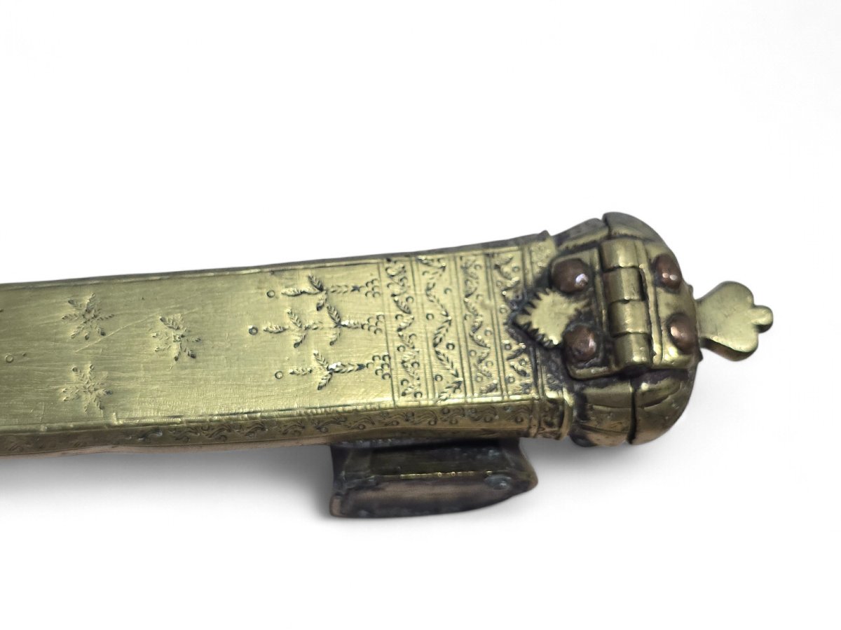 Encrier ottoman en bronze gravé, fin XVIIIe siècle-photo-1