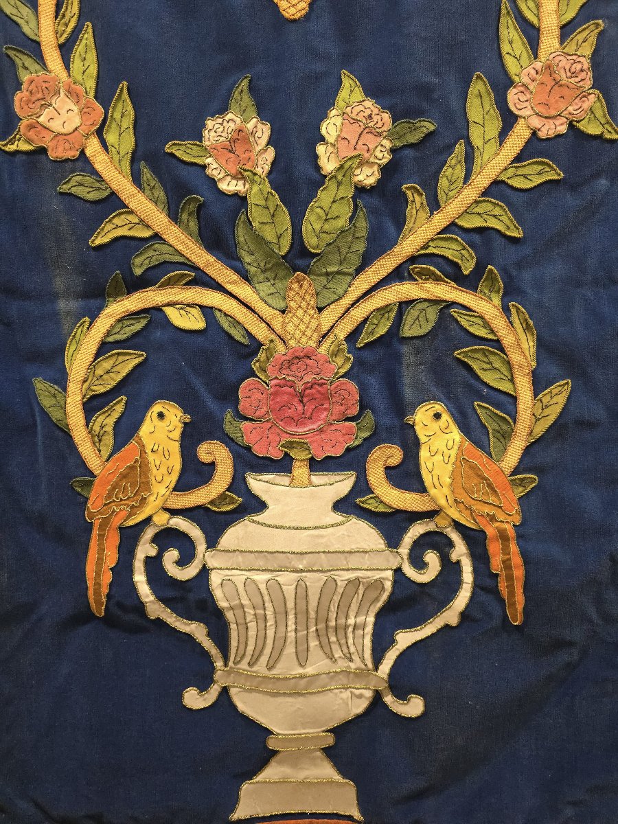 Large Floral And Bird-themed Tapestry From The Early 20th Century Featuring A Classical Urn-photo-1