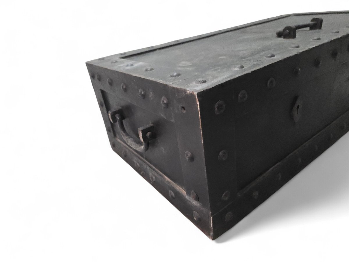 19th-century German Wrought-iron Travel Safe-photo-5