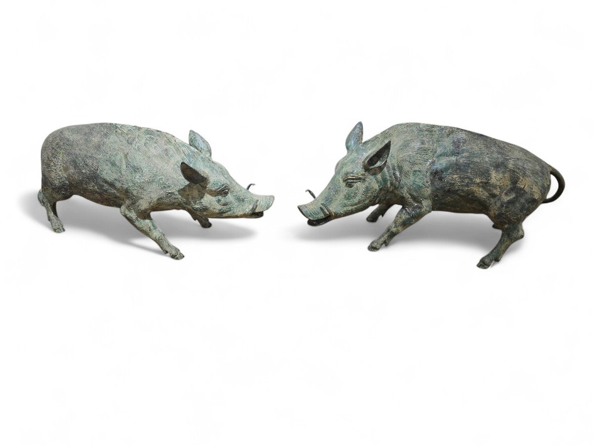 Paire de sculptures de phacochères en bronze italien à patine verte, années 1950