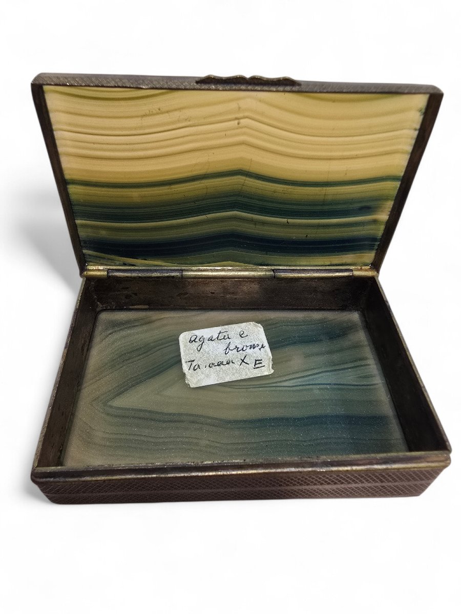 19th-century Agate Box With Gilded Bronze Mounts
