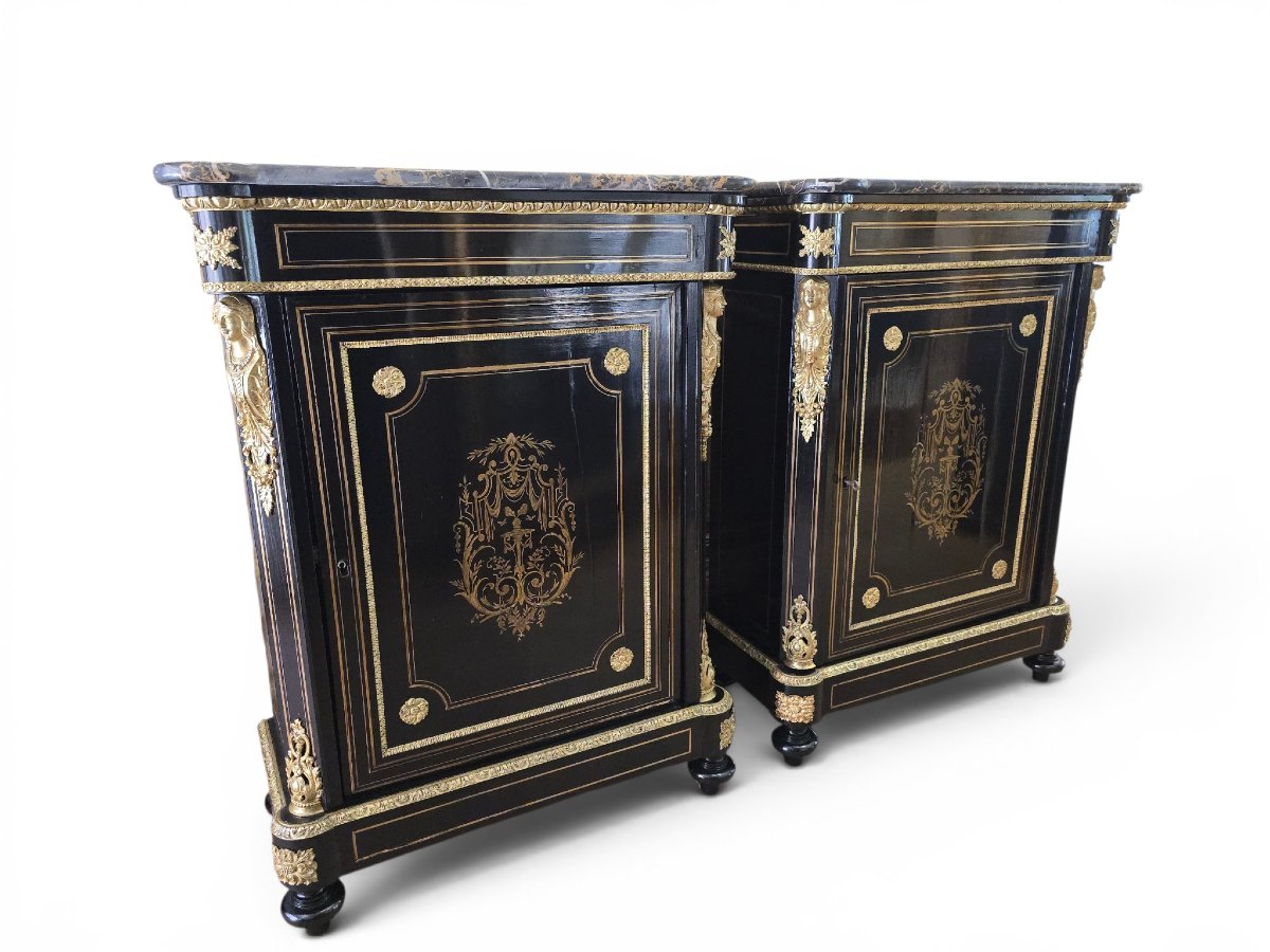 Paire de cabinets français du XIXe siècle, ornés de bronzes dorés et de plateaux en marbre de P-photo-6