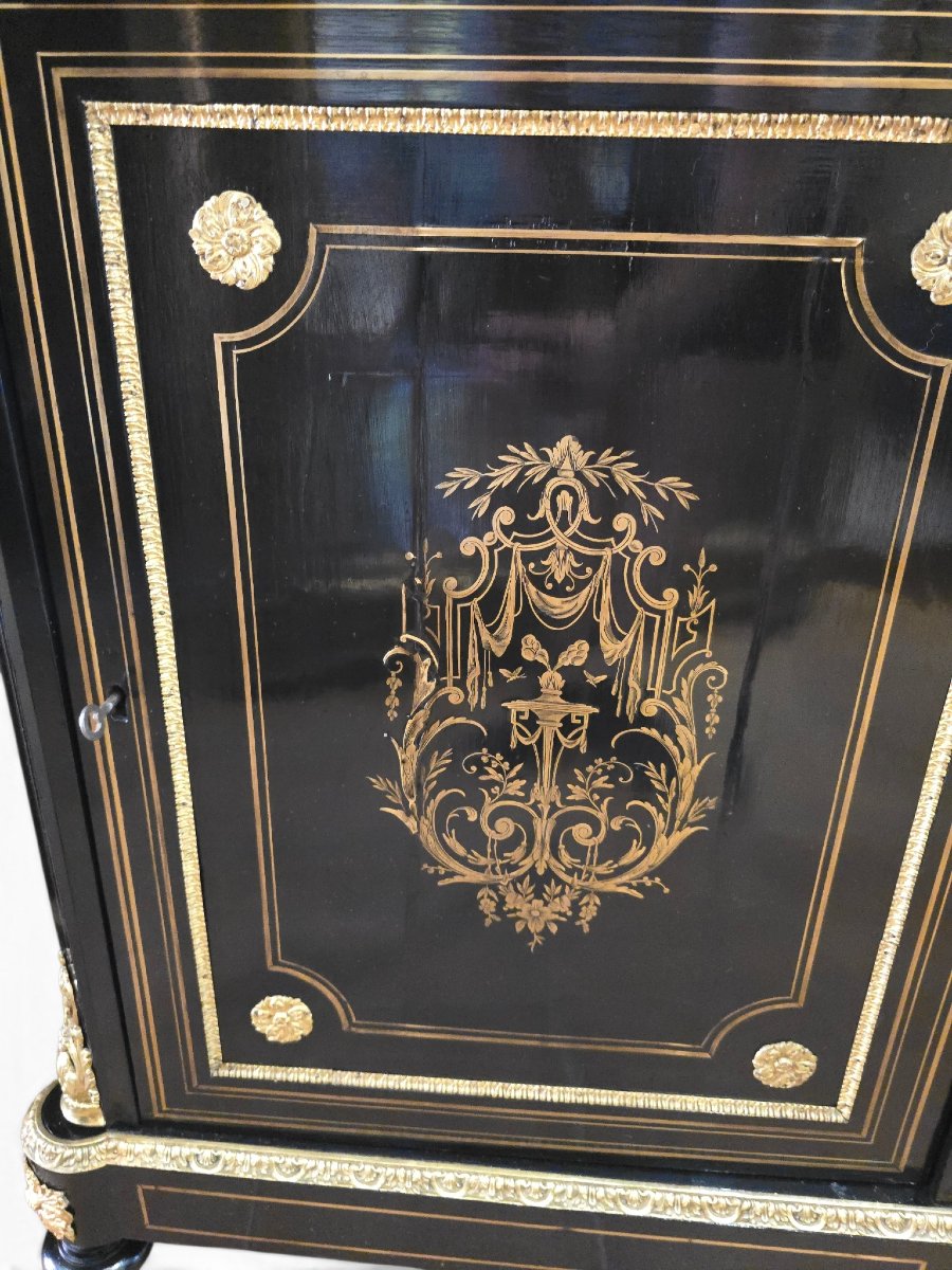 Paire de cabinets français du XIXe siècle, ornés de bronzes dorés et de plateaux en marbre de P-photo-7