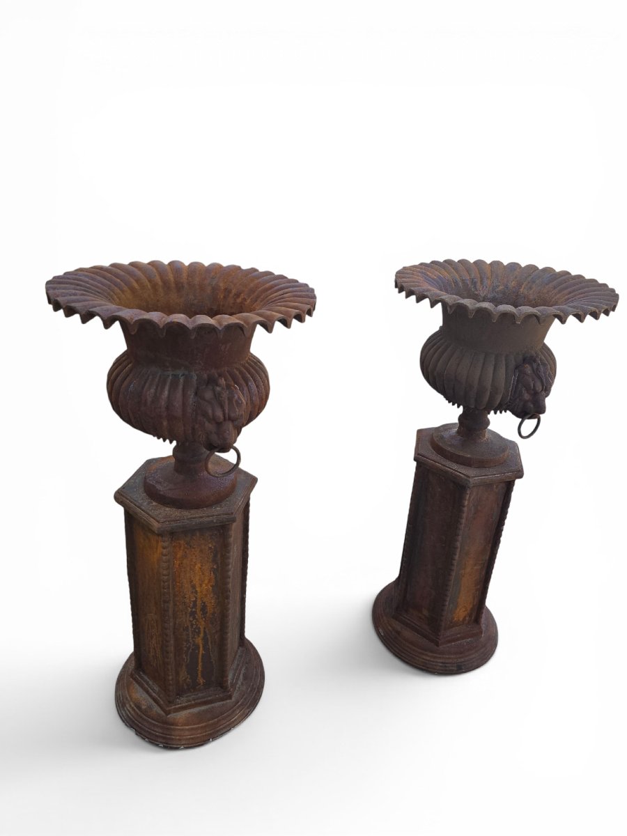 Set Of Four Garden Urns Made Of Weathered Iron, Italy, 1960s-photo-4