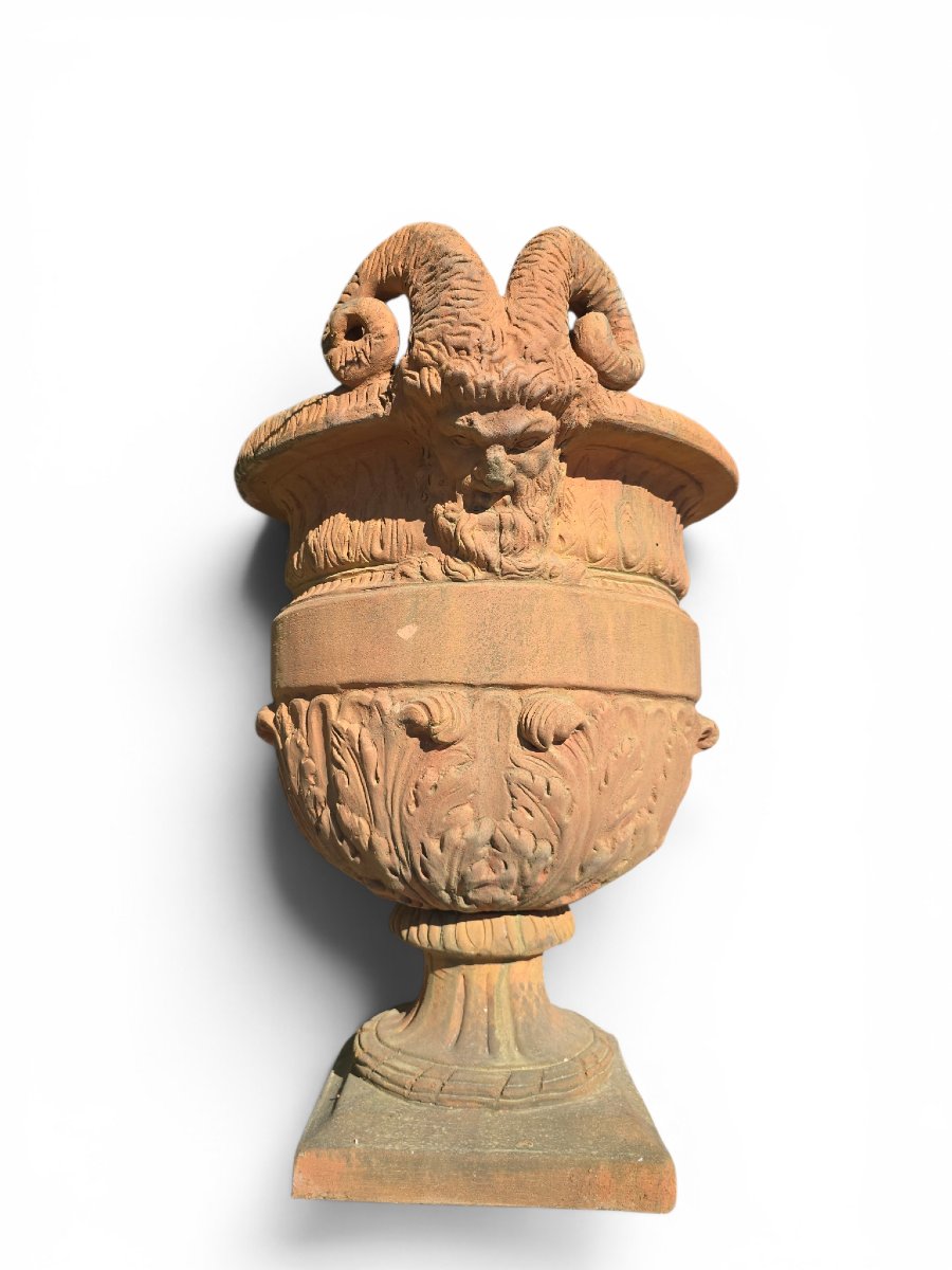 Set Of Four Impruneta Terracotta Urns, Decorated With Faun Heads And Leaves Of-photo-4