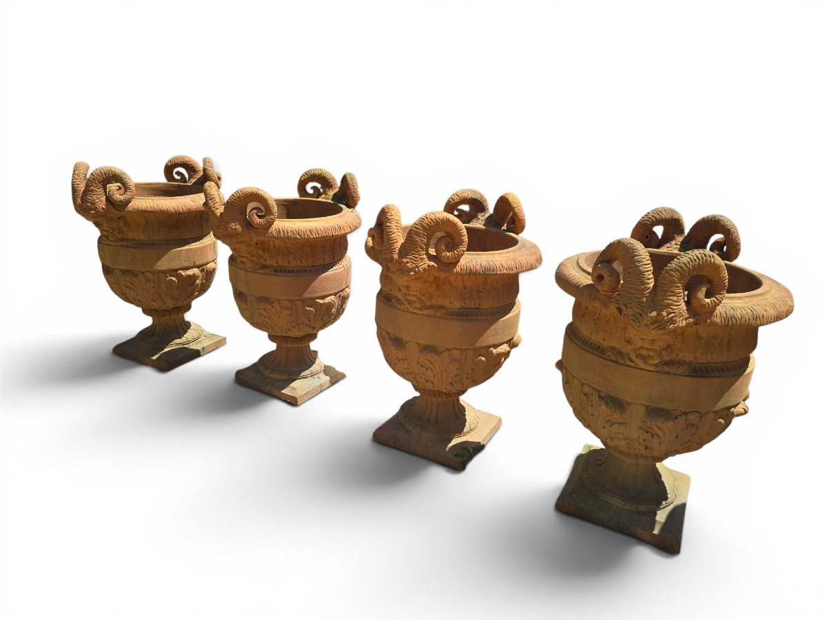 Set Of Four Impruneta Terracotta Urns, Decorated With Faun Heads And Leaves Of-photo-3