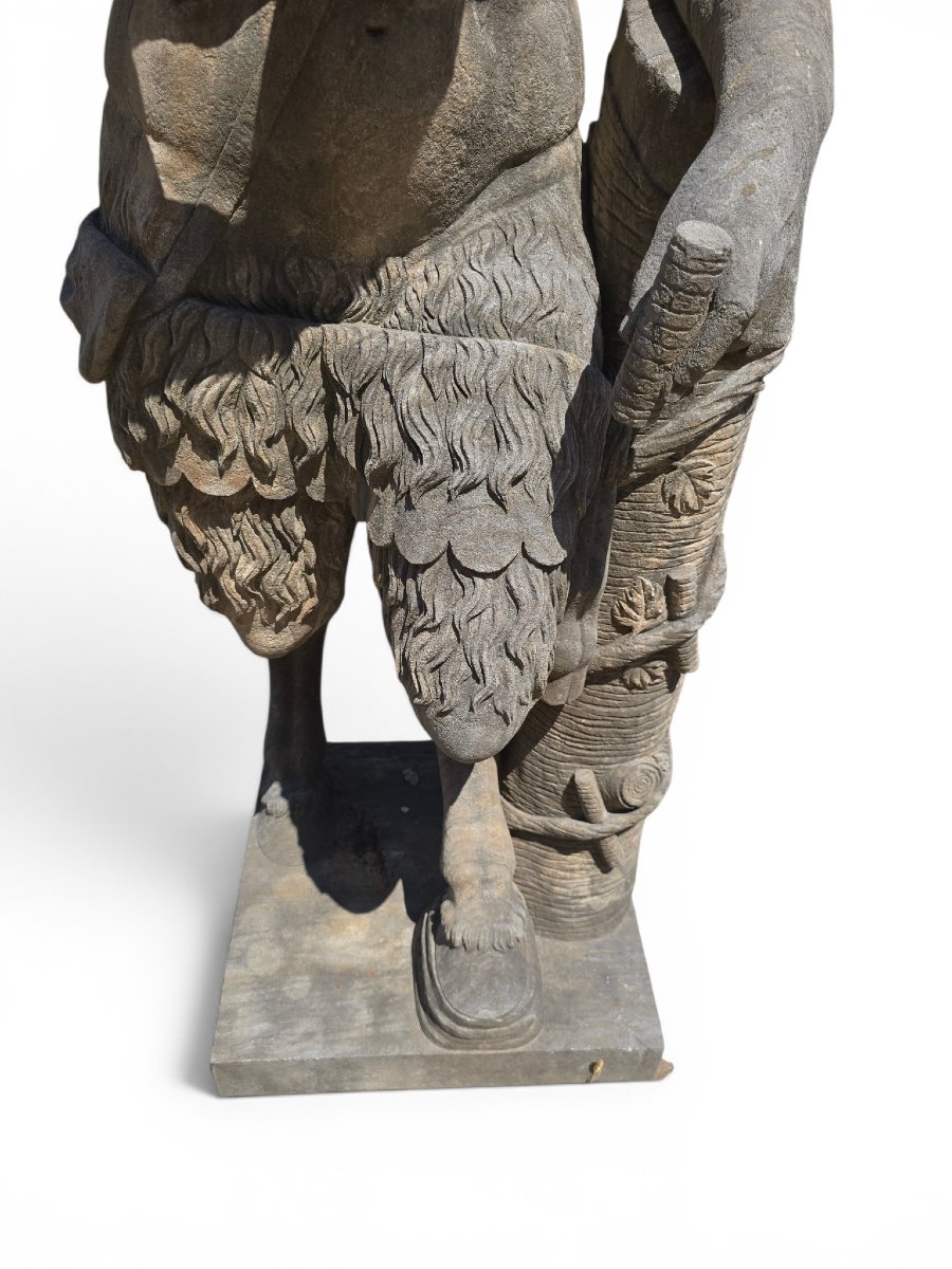 Sculpture de faune en pierre taillée, École napolitaine, début du XXe siècle-photo-2