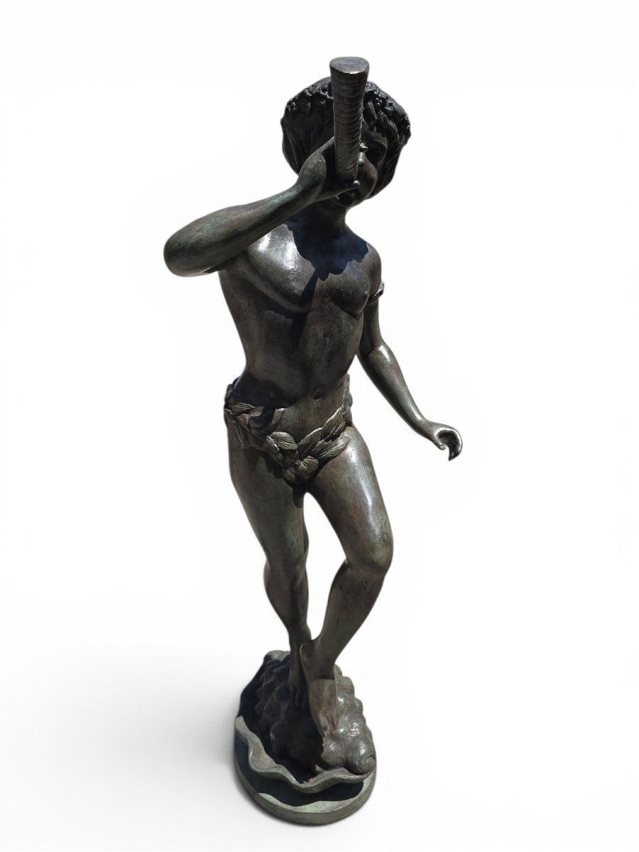 Sculpture en bronze patiné représentant un garçon soufflant dans un cor, Italie, dé-photo-4
