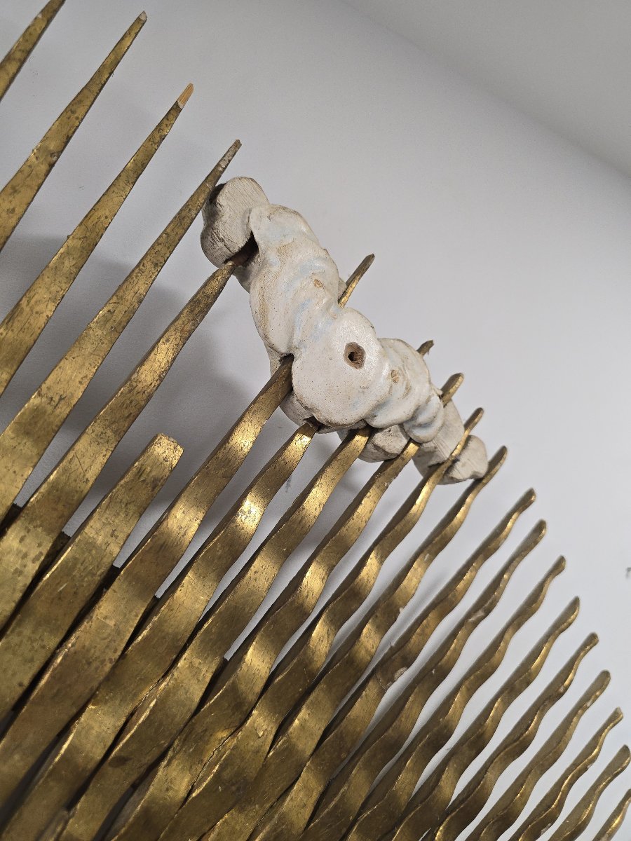 soleil rayonnant en bois sculpté et doré du XVIIIe siècle-photo-4