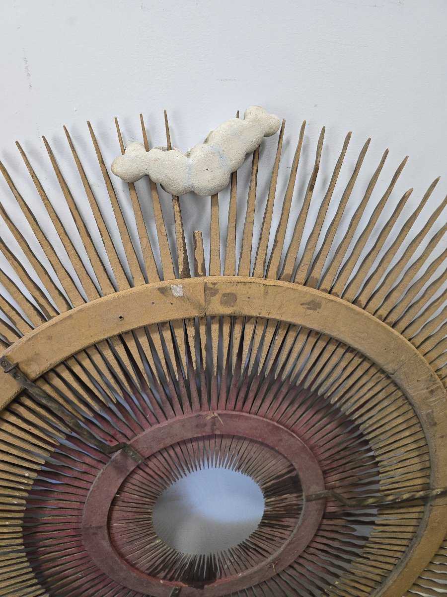 soleil rayonnant en bois sculpté et doré du XVIIIe siècle-photo-6