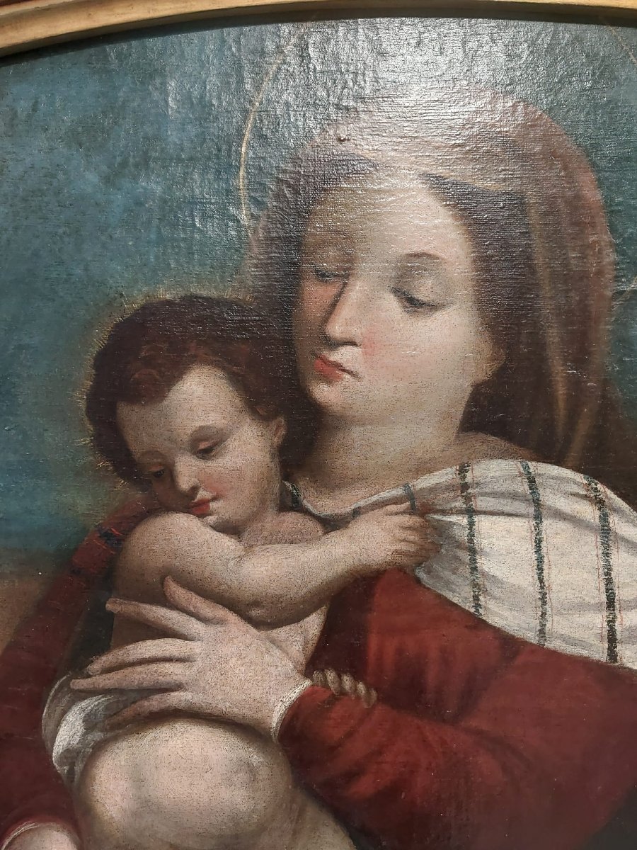 Huile sur toile de l'école italienne représentant la Vierge à l'Enfant avec le petit saint Jean-photo-1