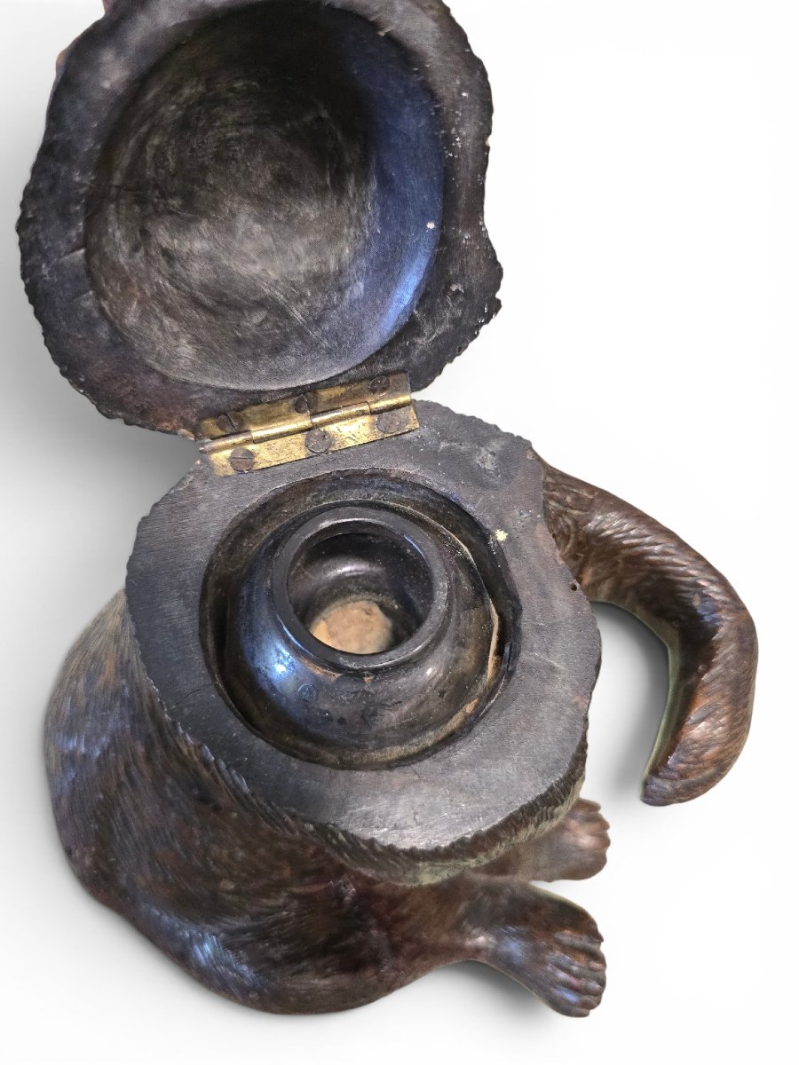 Encrier en forme d'ours sculpté de la Forêt-Noire, XIXe siècle, avec yeux en verre et encrier d-photo-5
