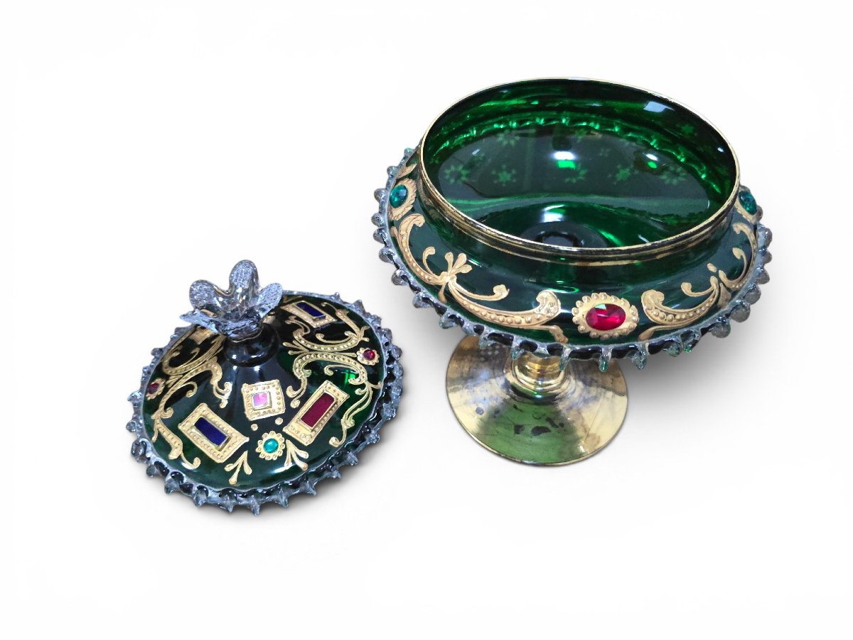 Venetian Candy Box With An Emerald-green Glass Lid, Adorned With Gilding And Precious Stones-photo-2