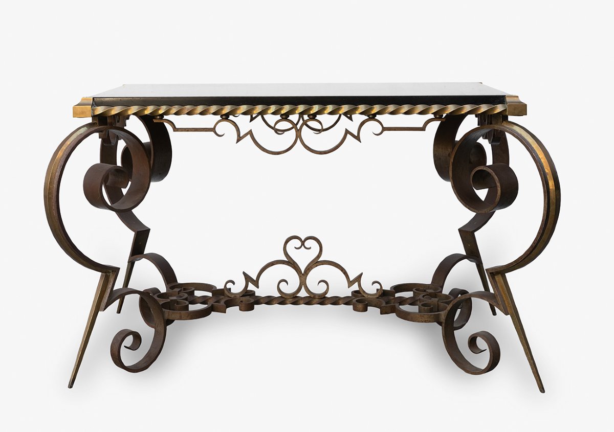 Table basse française des années 1970 en marbre noir belge, bronze doré et fer forgé-photo-4